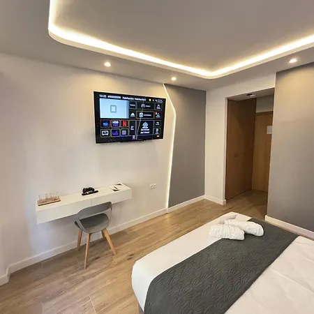 Futurotel Dreams מלון 2*